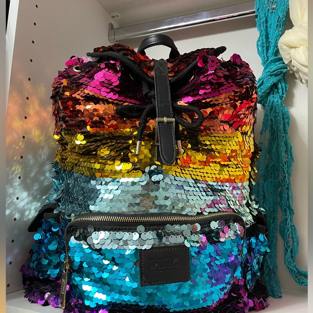 Victoria’s Secret Pink 2012 Fashion Show Runway Backpack - Picture 6 of 16